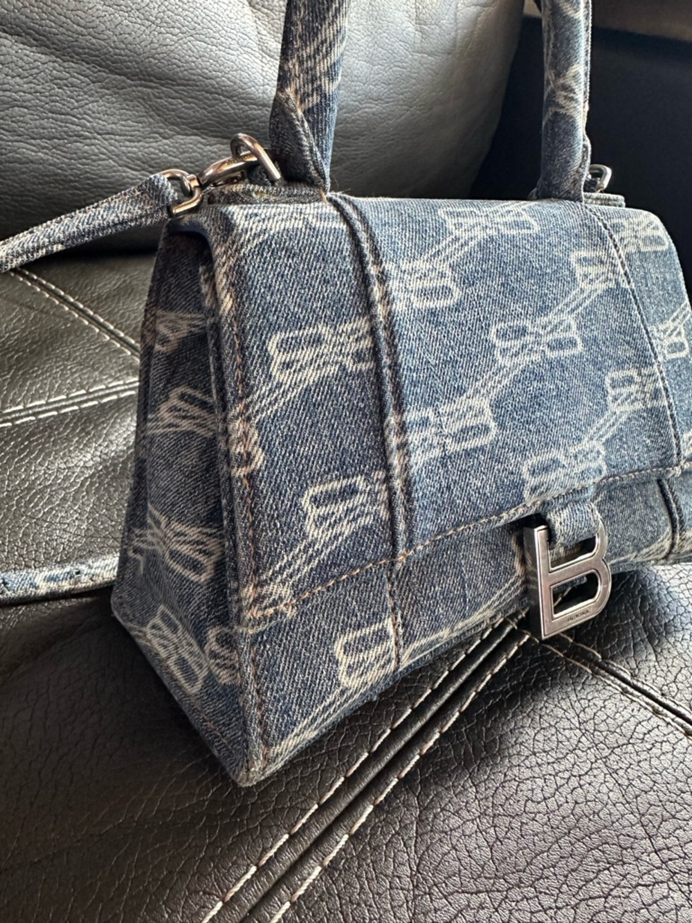 Balenciaga Denim Hourglass Top-Handle Bag in Blue - Picture 11 of 14